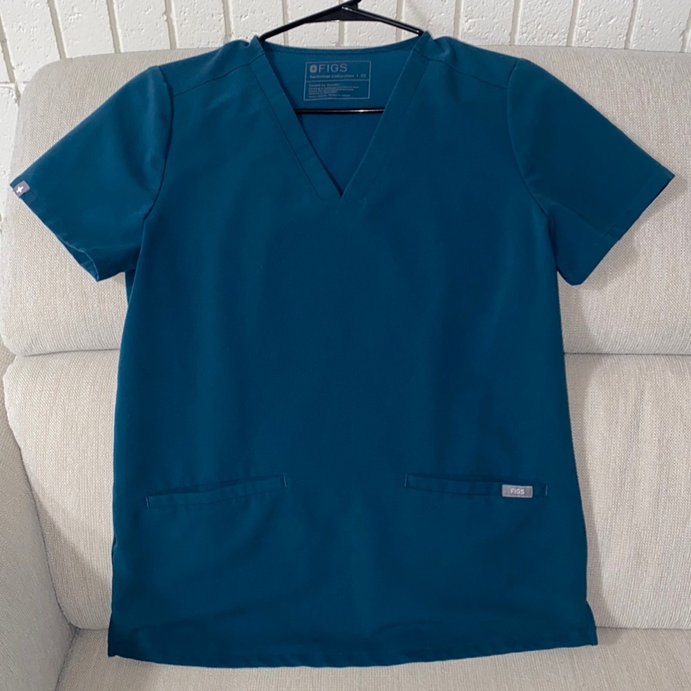 Figs scrubs